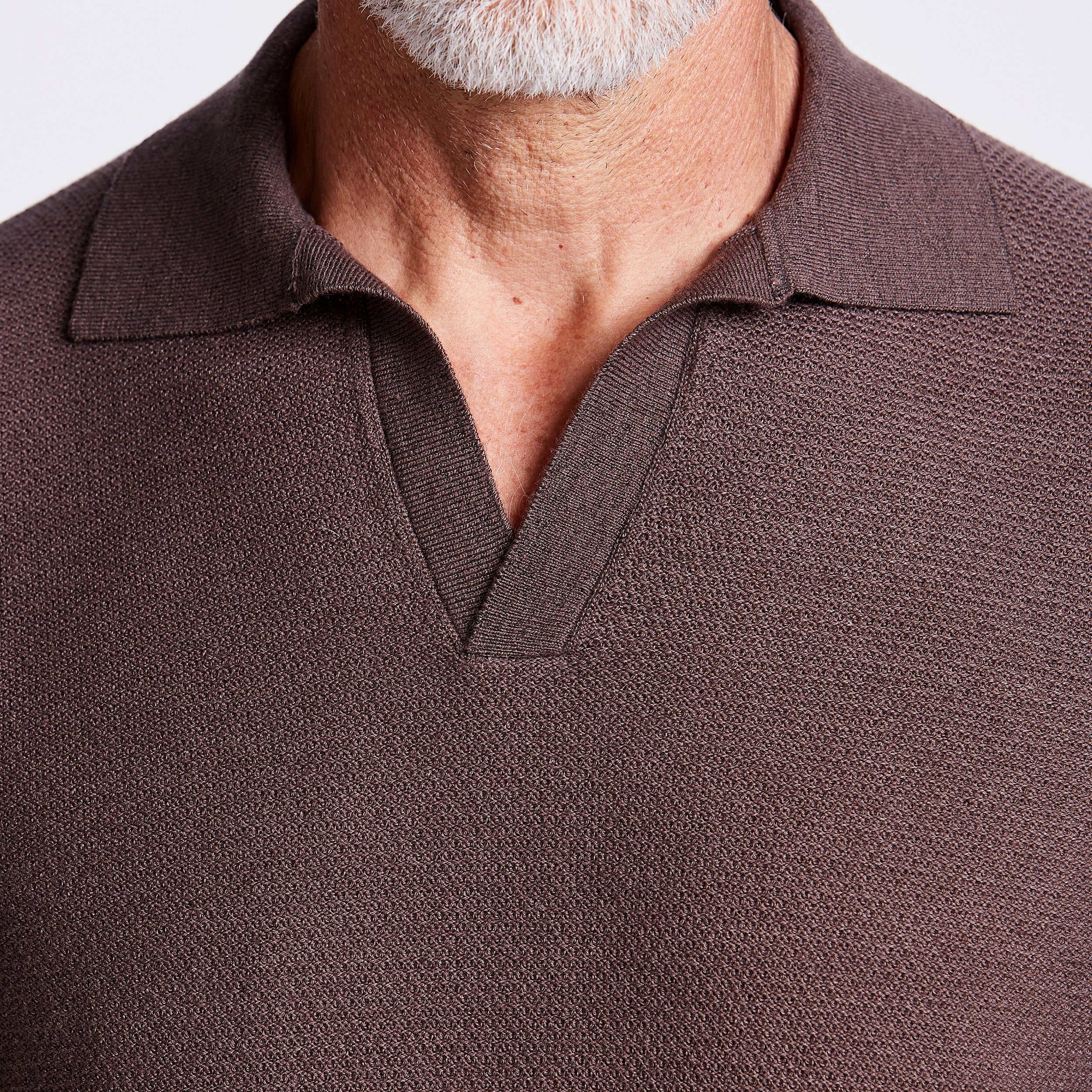 POLO V JACARD TRICOT M/LONGA - M MARROM