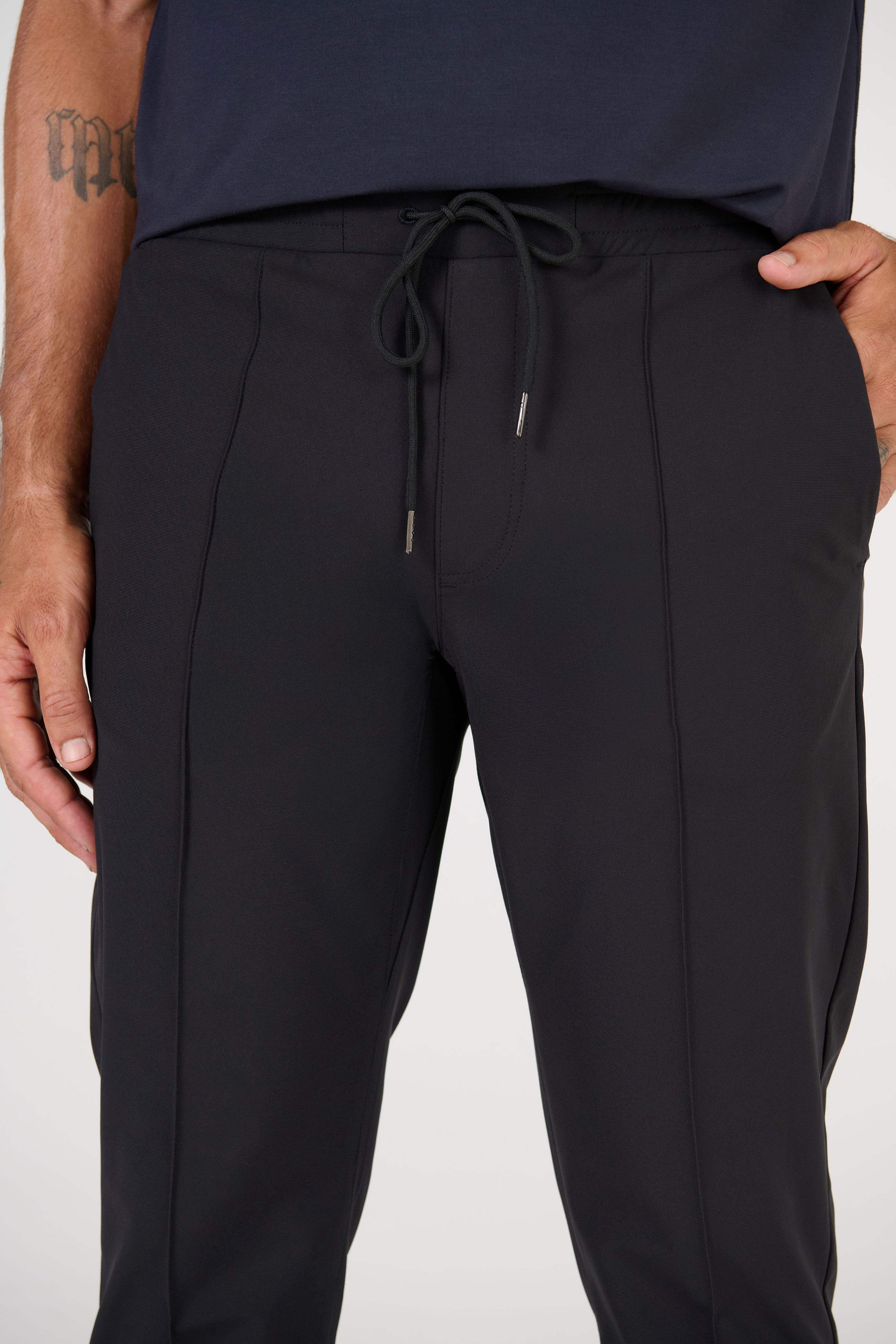 CALCA COM ELASTICO HI TECH PRETO