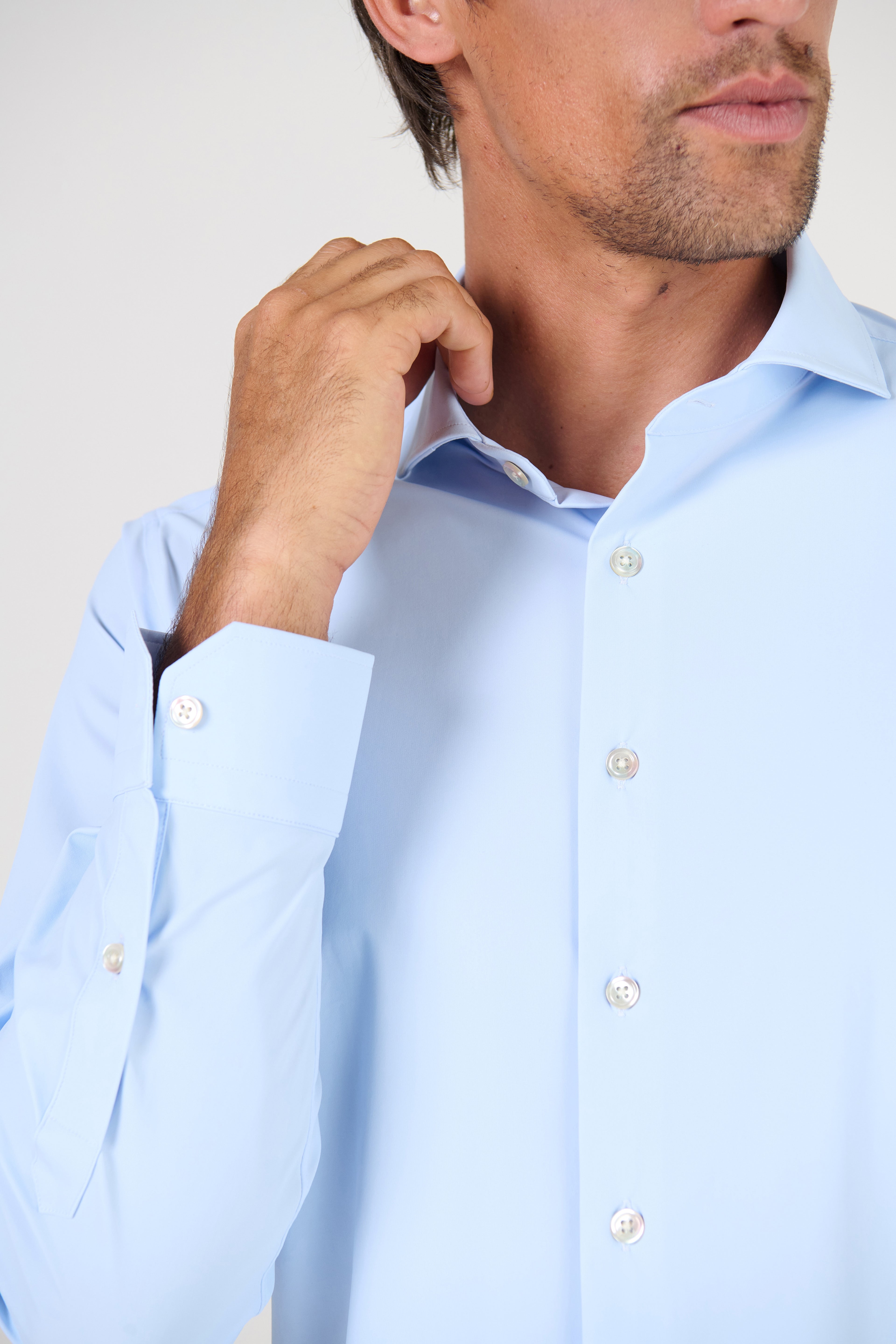 CAMISA M/L LISA POLIAMIDA ELASTANO AZUL CLARO