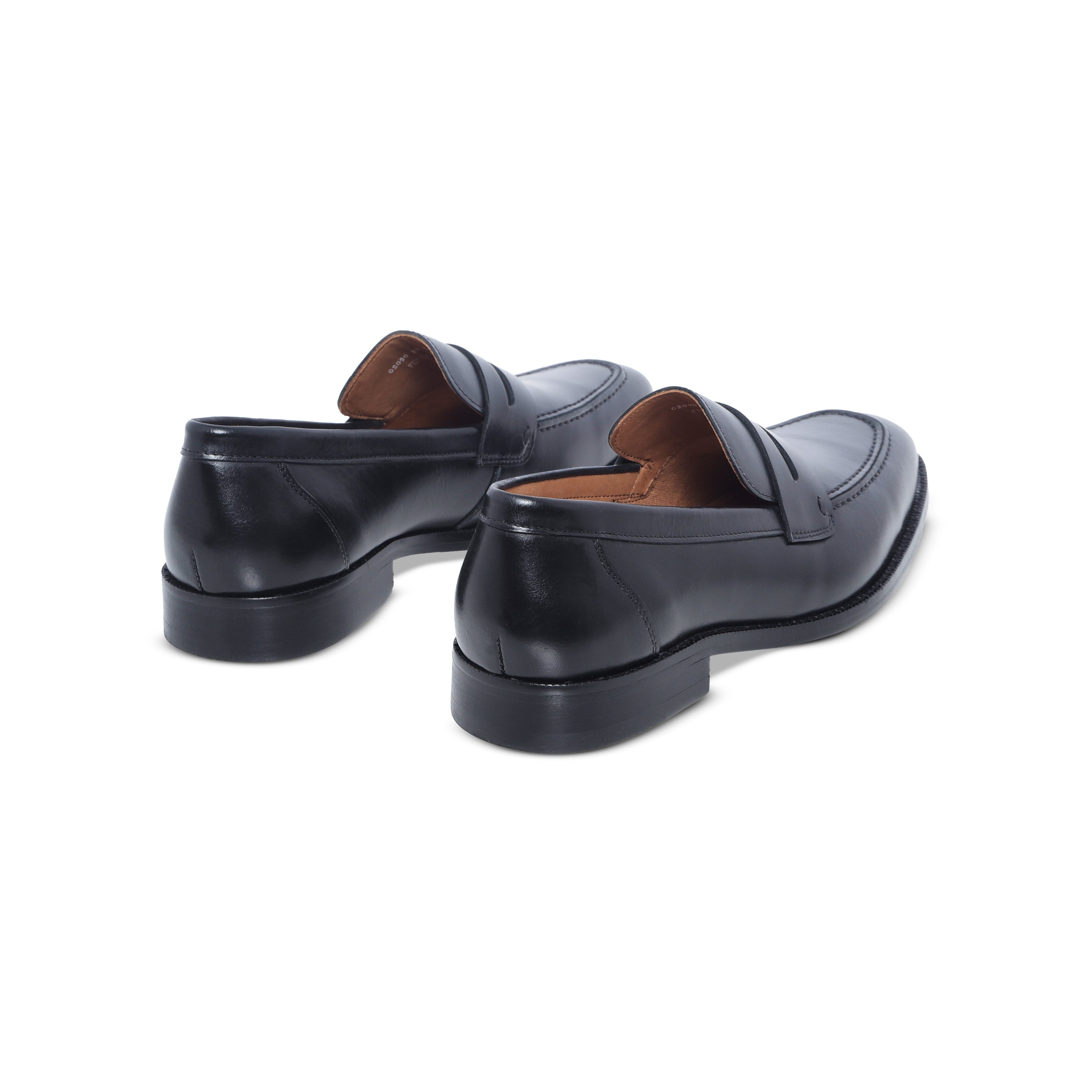 SAPATO LOAFER COURO PRETO